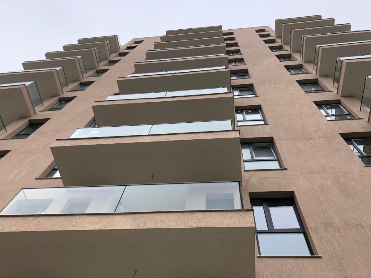 Cozy 2-Room Penthouse Lakeview W14 Bucarest Extérieur photo