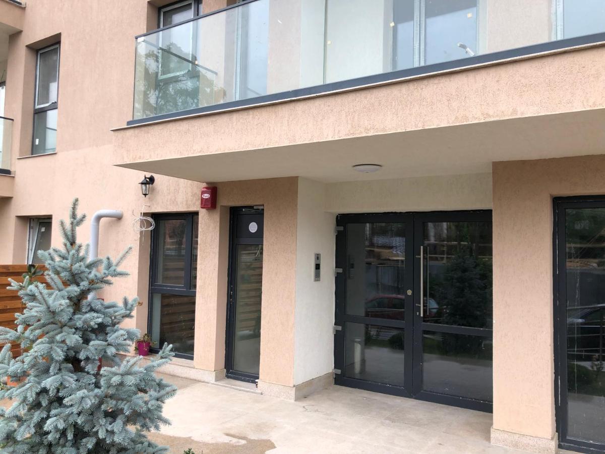 Cozy 2-Room Penthouse Lakeview W14 Bucarest Extérieur photo